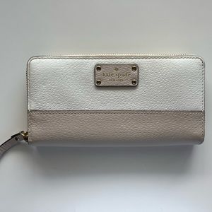 white & beige kate spade wallet